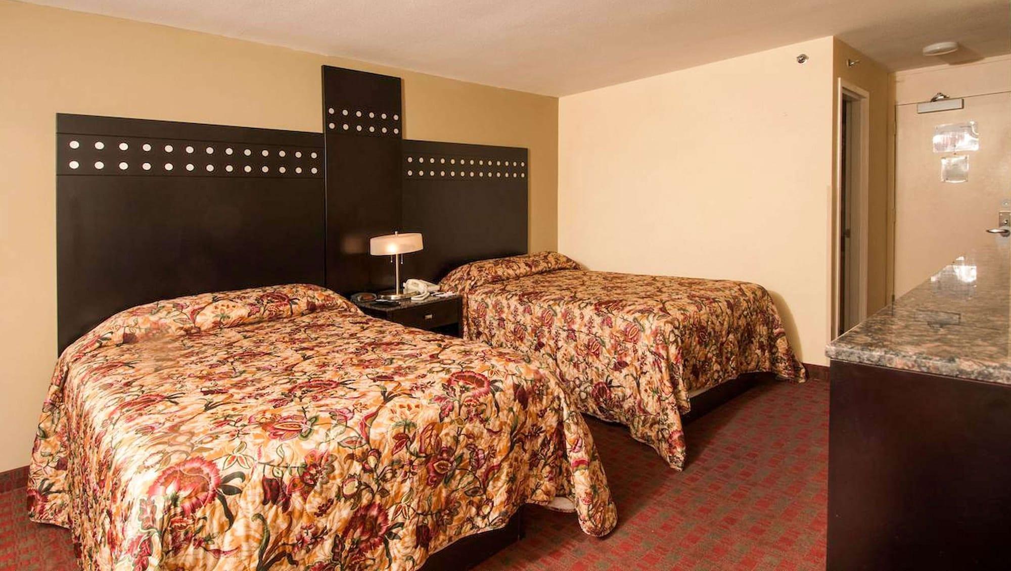 West Hartford Inn Dış mekan fotoğraf